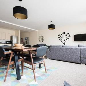 The Broadmead Jungle - Lovely & Central 3BDR Apartment