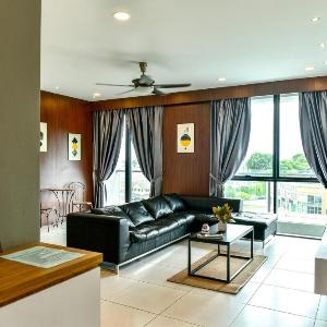 La familia @ deLOFTS Residences | Kuching [PROMO]