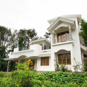 White Snow Cottage Munnar