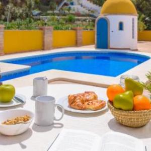 Villa Manolo Torrox by Ruralidays