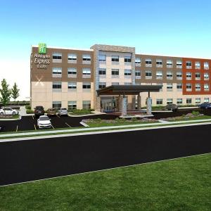 Holiday Inn Express and Suites Hannibal-Medical Center