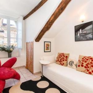 GuestHost - Palazzo Saluzzo Paesana Beautiful Flat