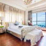 Full Sea-view upgraded 2 Bedroom with Beach Access