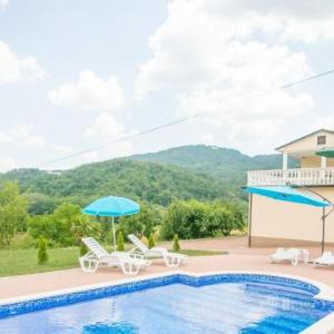 Comfortable apartment with a shared swimming pool for up to 4 persons