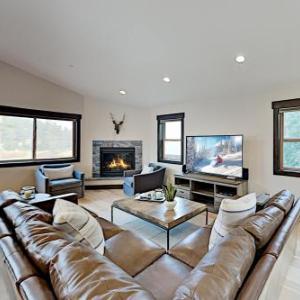 Luxe New-Build Home - Tahoe Donner Amenities home