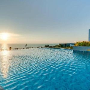 The Exclusive Seaview 1 bedroom suite @ Bangsaen