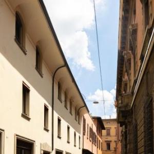 Goito 4 Bologna by Short Holidays