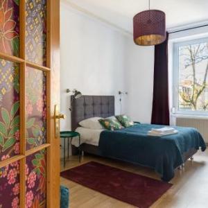 Travel Homes - The Wooden Spacieux & bon quartier