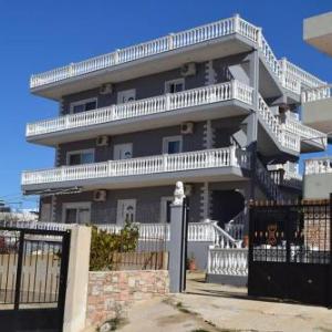 JOHN Apartments