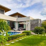 3 Bedrooms Modern Luxury Pool Villa