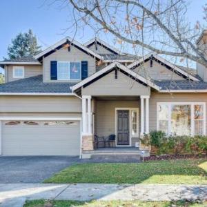 Wine-tasting Light-filled and Kid-friendly House home