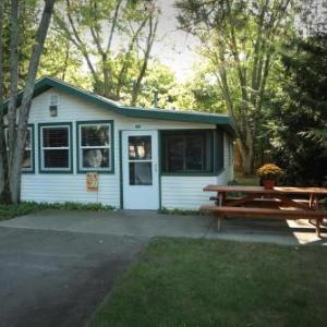 Goshorn Lake Cottage #11