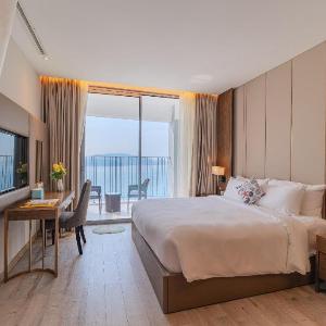 Panorama Seaview 63m2 Huge Balcony Pools & Gym