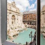 Unique Home View Trevi Fountain