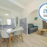 B21 - Oliveira Cozy Flat Lagos