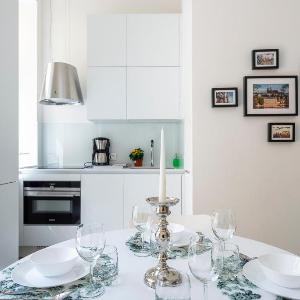 Wenceslas Square Apartment by MABANO ESTATES