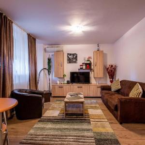 Two Room Apartment Militari Residence M8