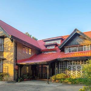 Northwood Cottage by VEO - Part of StayVista