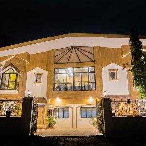 StayVista at Maximus Villa