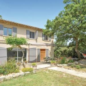 Nice home in Saint-Rémy-de-Provence w/ Outdoor swimming pool Outdoor swimming pool and 4 Bedrooms