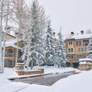 Snowmass Village 4 Bedroom Townhome Woodrun Place Ski-in Ski-out