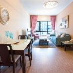 Dubai Marina Stylish 01 Bedroom Apt. (MD17)