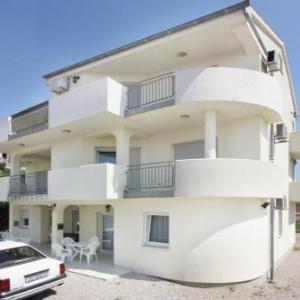 Apartments and rooms with parking space Sveti Vid Krk - 5323