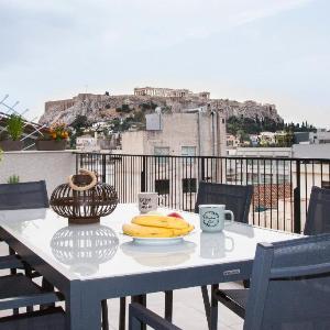  Cozy Penthouse With Stunning View To Acropolis!