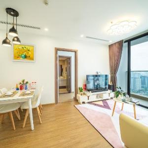 A&T08 Luxury Apt 2-BR in Vinhomes Skylake Keangnam