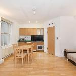 Kensington Comfort Apt 3 - Superior 1 BR