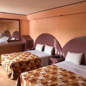 Hotel Moctezuma La Villa