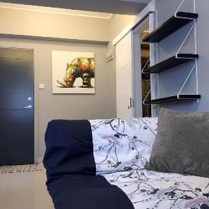 Entire Apt Spacious 1BR/ 3min to MTR Sai Ying Pun
