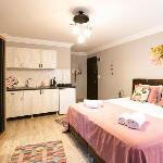 Pink Angel Studio of Sirena's Suites (Apt.7) Istanbul 