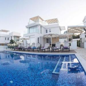Milos lifestyle villas H27