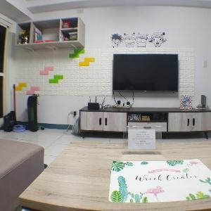 Room for share 單人加大床/雅房