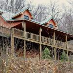 Friend`s mountain Retreat West Virginia