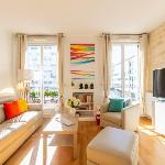 Bright and Colourful Flat (with Parking)