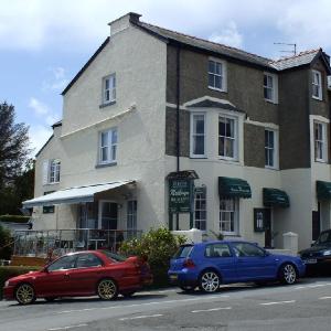 The Moelwyn Hotel & Restaurant