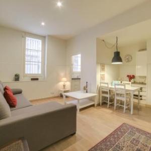 Welcoming Renovated Apartments in Gràcia