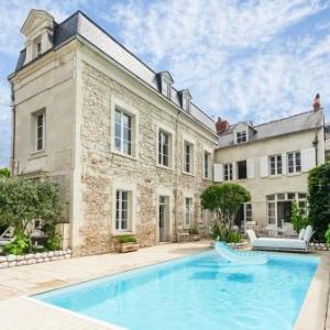 Bagneux Chateau Sleeps 8 Pool Air Con WiFi