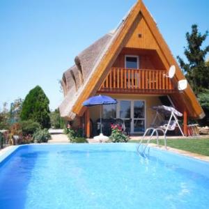 Holiday Home Berkenye - VCE257