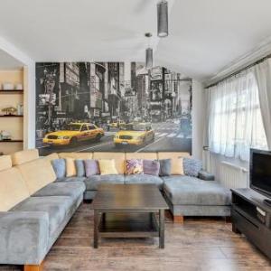 Grand Apartments - Exclusive Beach Apartment