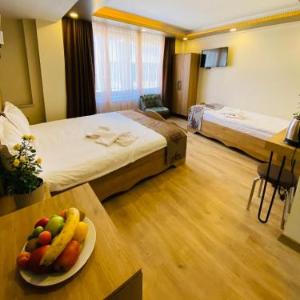 Golden Sail Hotel Old City