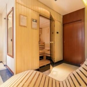 Prestige Apartment with Sauna by Grand Apartments