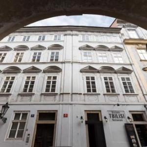 Charles Bridge Royal Apartments - Castle District