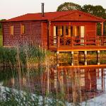 Lakeside Fishing Lodges Boston 