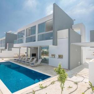 Villa Manta Platina - Brand New Luxury 3 Bedroom Protaras Villa