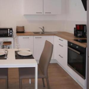 Holiday flat Plomodiern - BRE06109h-S