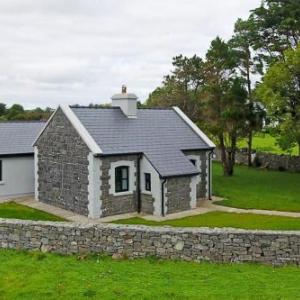 Holiday Home Oughterard - EIR02104f-F