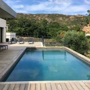 Feliceto Villa Sleeps 8 with Pool Air Con and WiFi